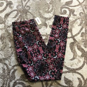 Aeropostale printed leggings